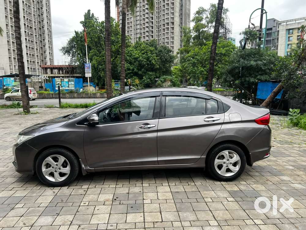 Honda City V At Sunroof I-vtec, 2015, Petrol