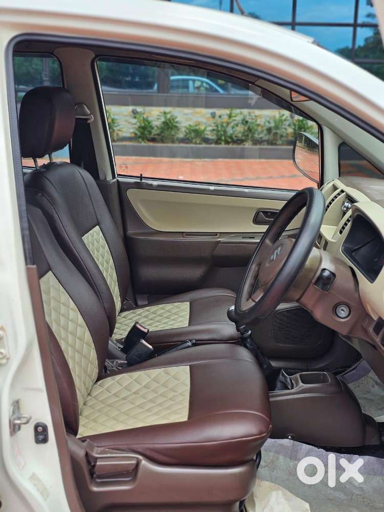 Maruti Suzuki Zen Estilo Lxi Bs Iv, 2011, Petrol