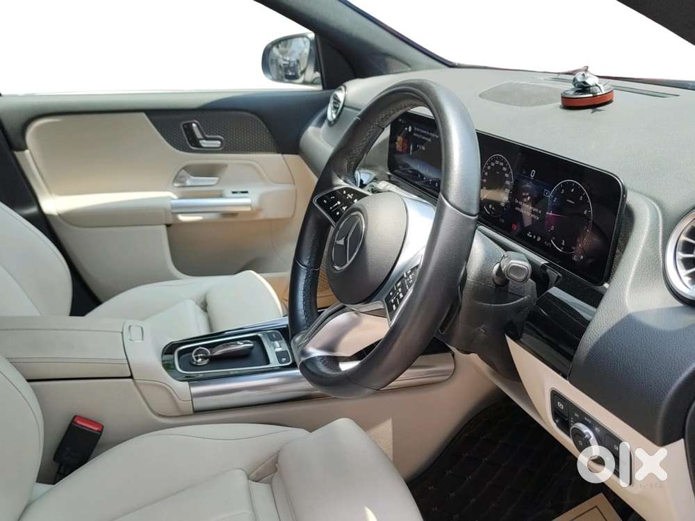 Mercedes-benz Gla 200, 2024, Petrol