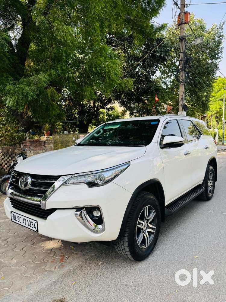 Toyota Fortuner 2.7 2wd At, 2019, Petrol