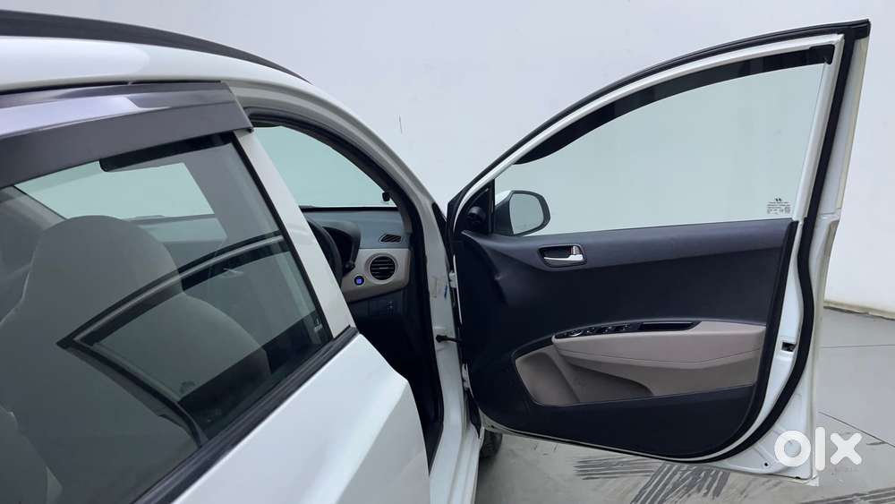 Hyundai Grand I10 1.2 Kappa Sportz, 2013, Petrol
