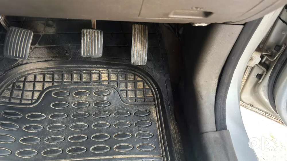 Hyundai I10 Sportz Petrol 2010