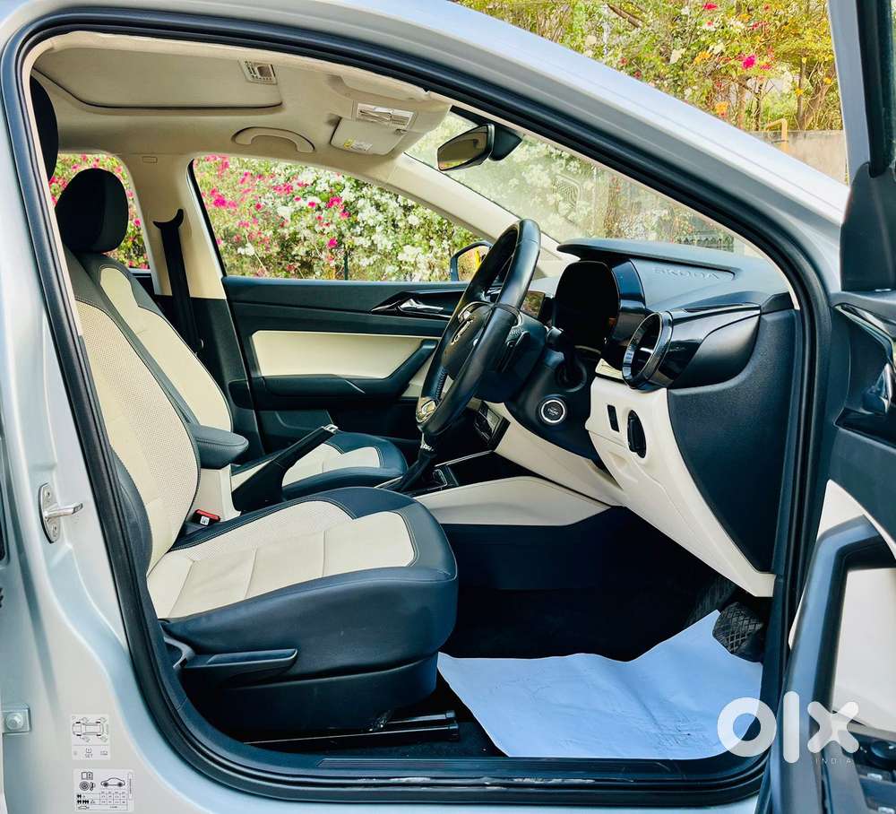Skoda Slavia 1.0 Tsi Style At, 2024, Petrol