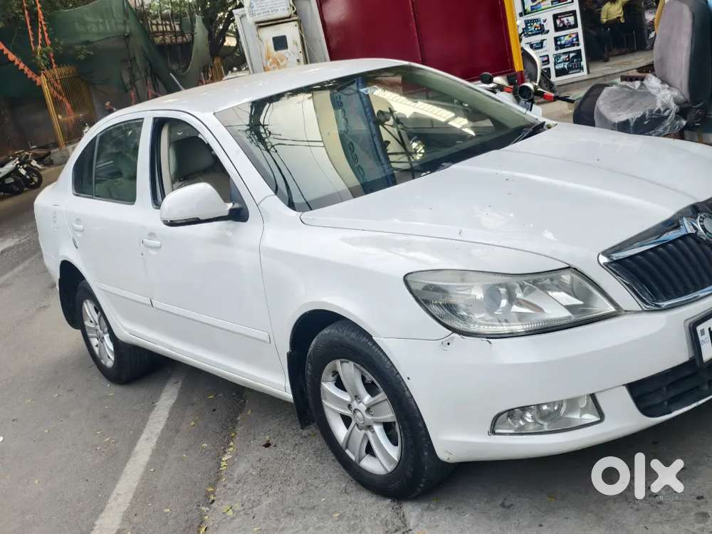 Skoda Laura 2010 Diesel 126500 Km Driven