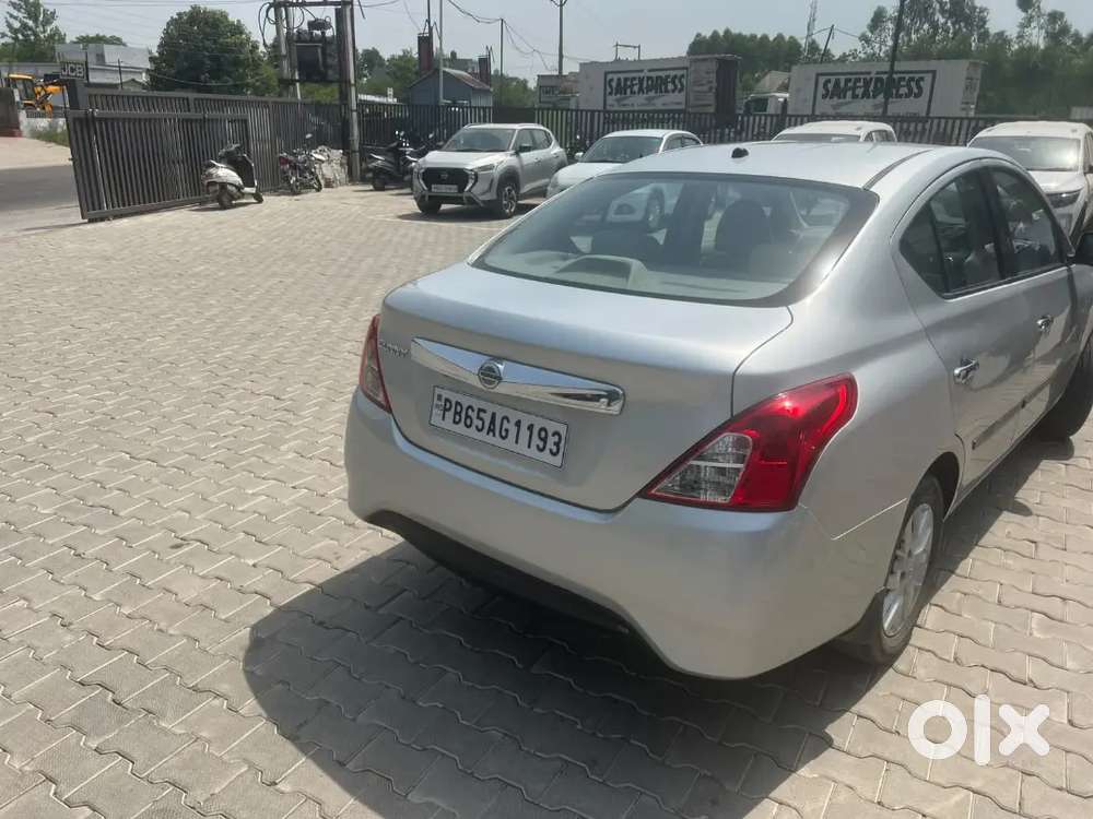 Nissan Sunny 2016 New Condition Car