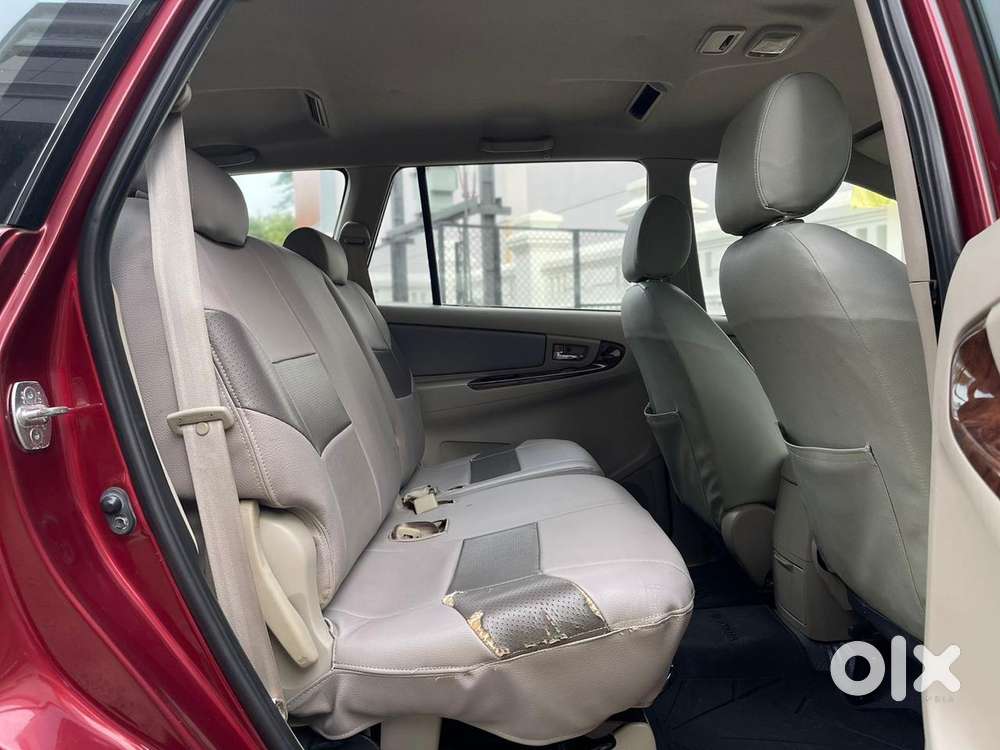Toyota Innova 2.5 Vx 8 Str, 2012, Diesel