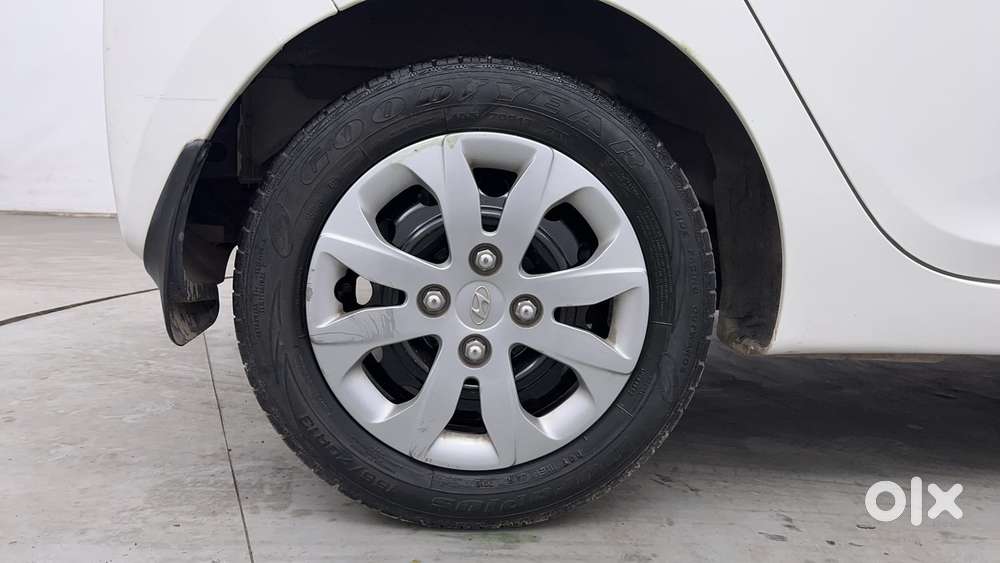 Hyundai Eon Magna +, 2016, Petrol