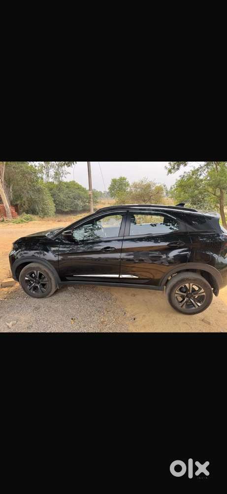 Tata Nexon Diesel Dark Edition2024