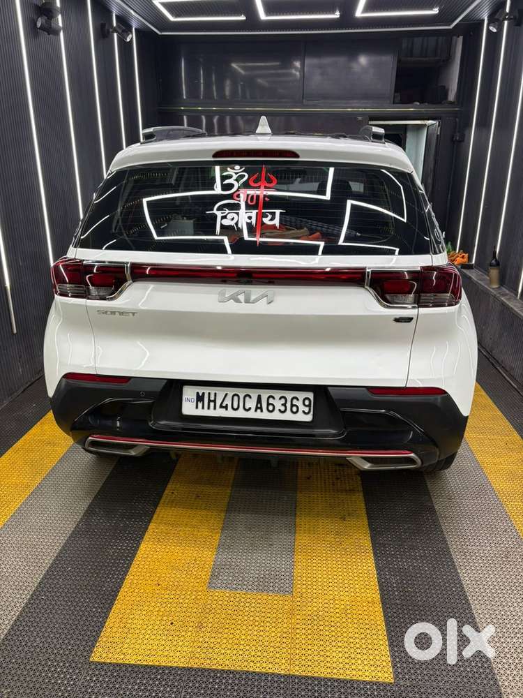 Kia Sonet Petrol 2021