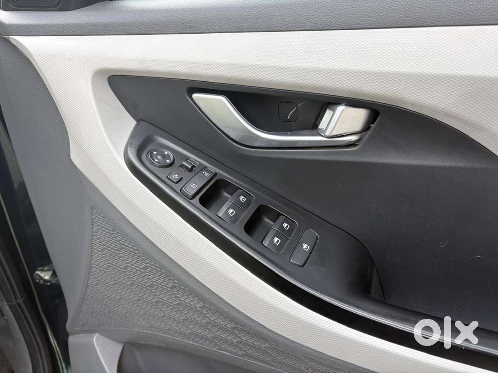 Hyundai Creta Sx Mt, 2025, Petrol