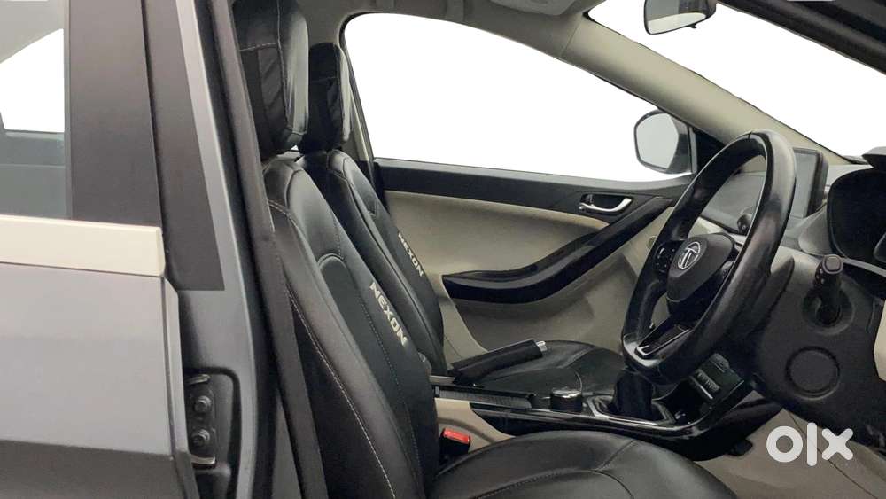 Tata Nexon 1.2 Revotron Xz Plus (s), 2023, Petrol