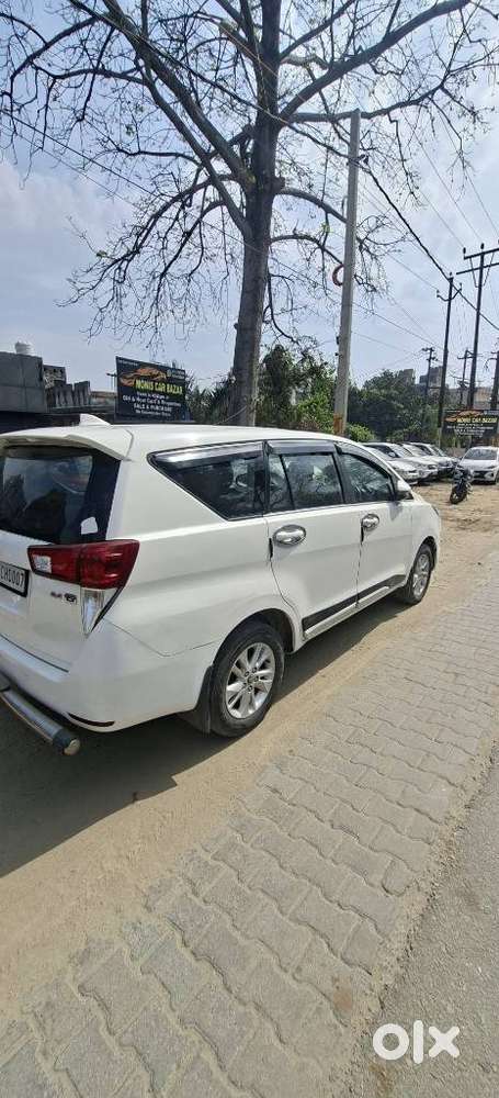 Toyota Innova Crysta 2.4 G Mt, 2018, Diesel