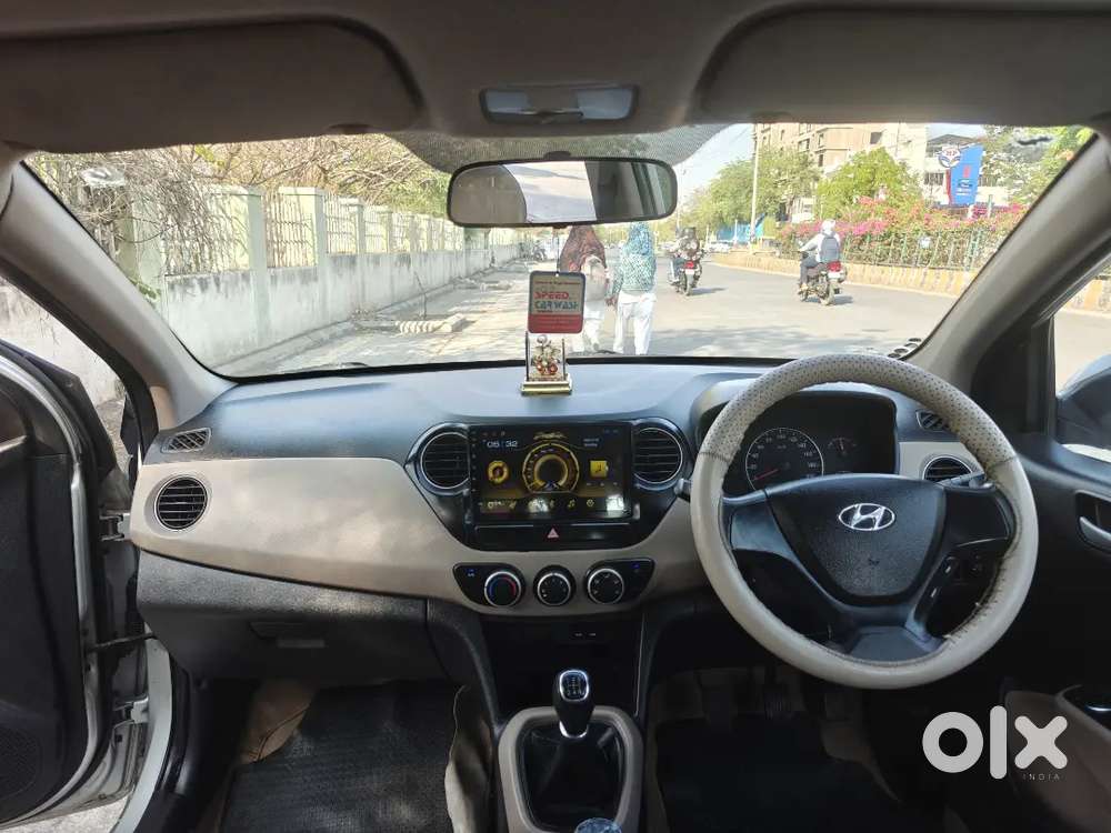 Hyundai Grand I10 Sportz 2013