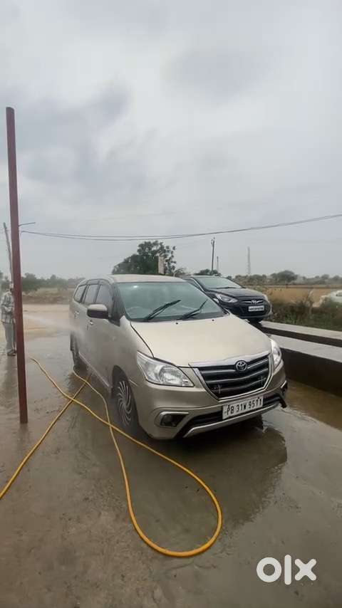 Toyota Innova 2011 Diesel