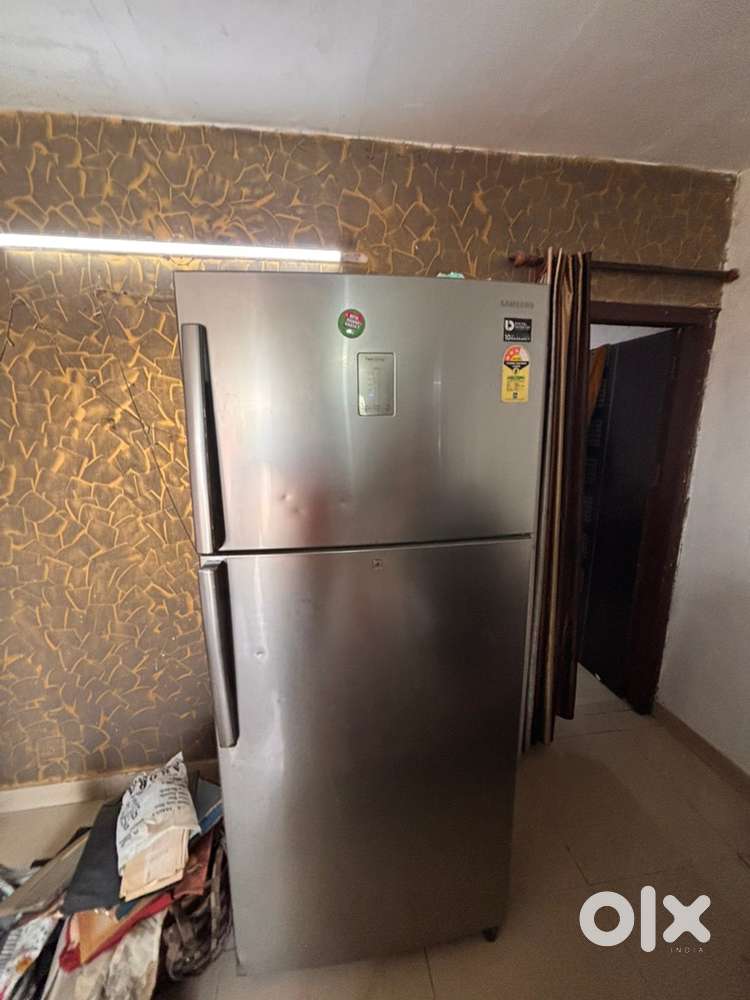 Samasung double door 6feet (551 litre )