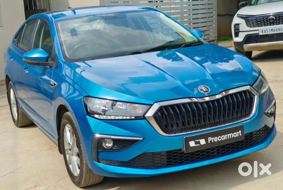 Skoda Slavia Ambition 1.0l Tsi Mt, 2023, Petrol