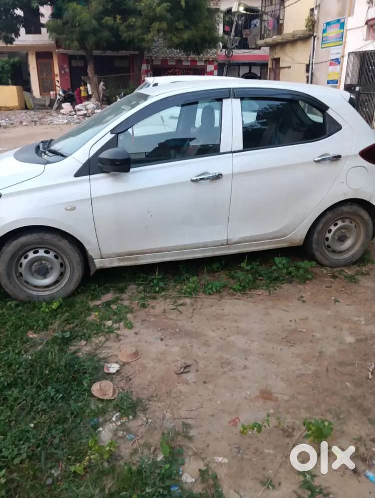Tata Tiago Revotron Xt 2020 Petrol