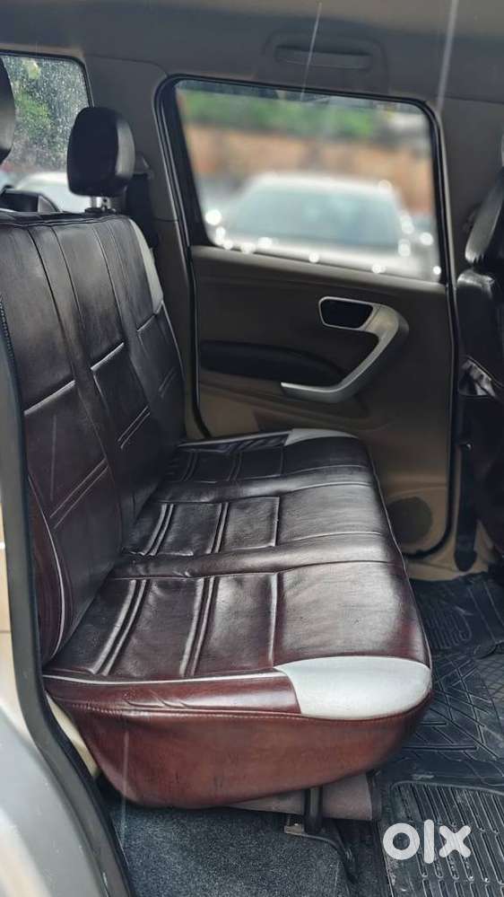 Mahindra Tuv 300 T8, 2015, Diesel