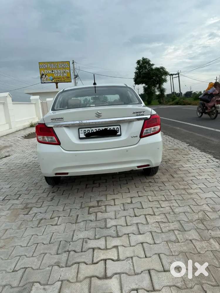 Maruti Suzuki Swift Dzire 2018 Diesel Well Maintained
