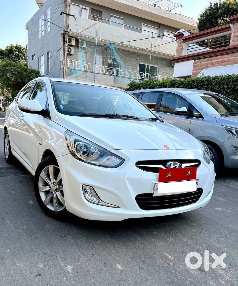 Hyundai Verna Vtvt 1.6 Sx, 2011, Petrol