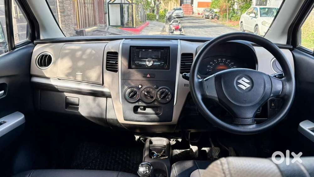 Maruti Suzuki Wagon R Lxi 2014 Model Petrol Good Condition