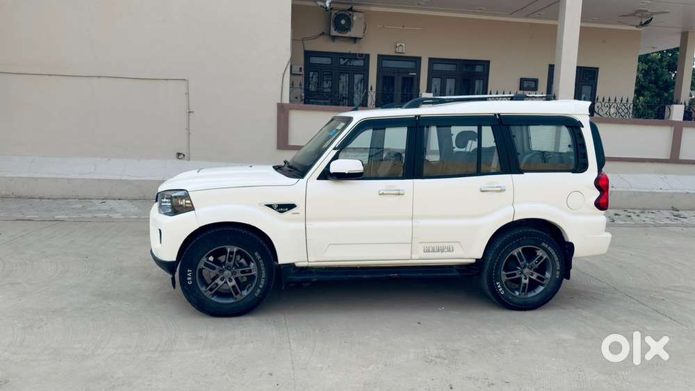 Mahindra Scorpio S10 Diesel 2020