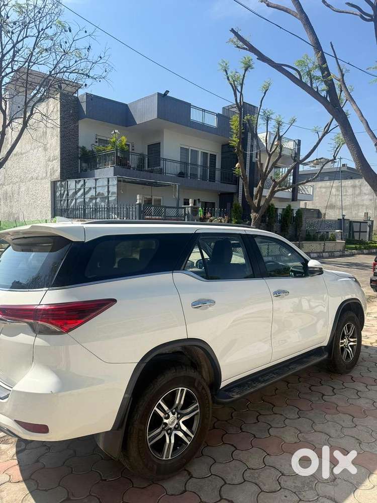 Toyota Fortuner Diesel Well Maintained