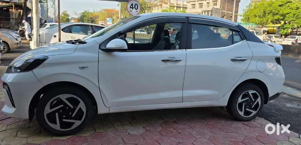 ¶¦ *hyundai Aura 1.2*¦ *
*petrol 
Mh20 Aurangabad Rto