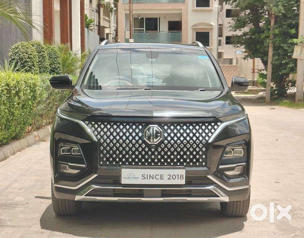 Mg Hector Plus Sharp Pro 1.5 Turbo Petrol Cvt 7 Str, 2023, Petrol