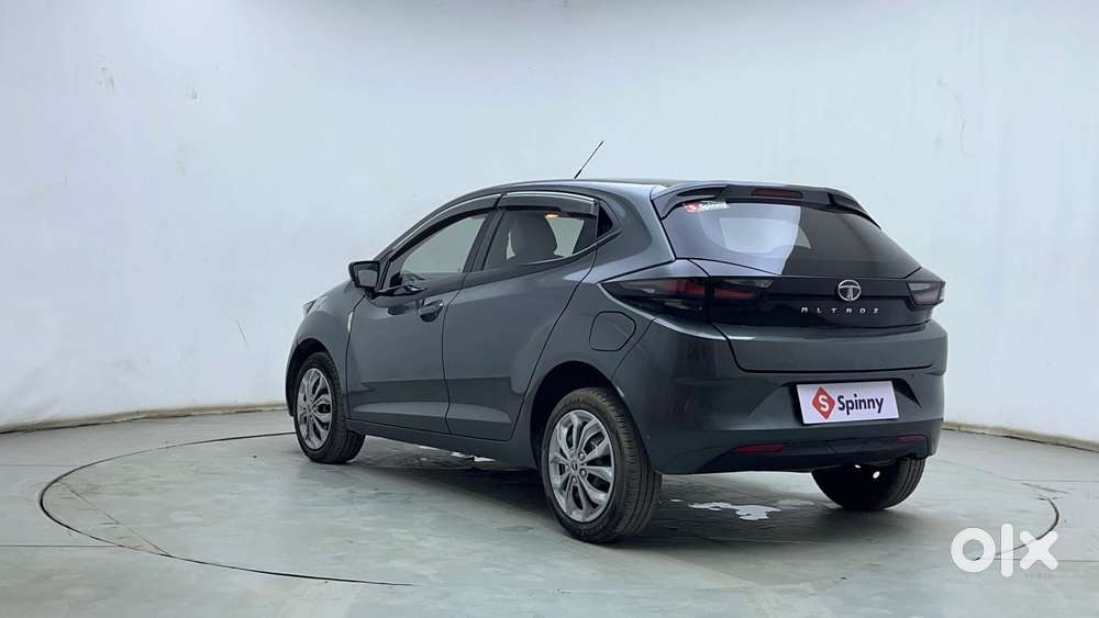 Tata Altroz 1.2 Xm Plus, 2022, Petrol