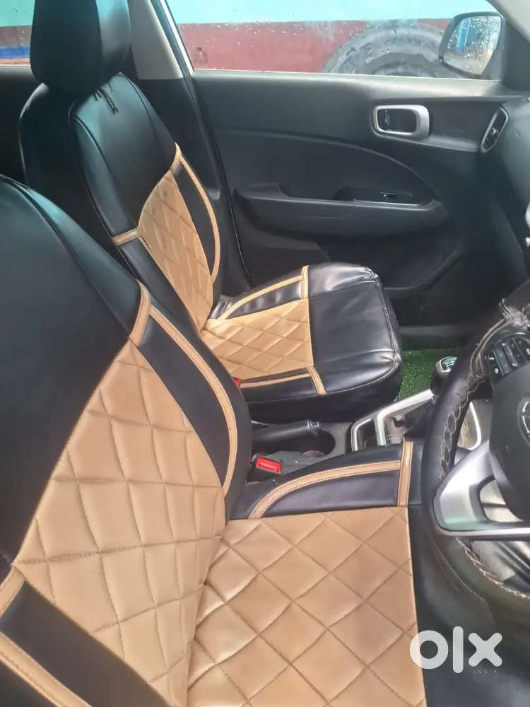 Hyundai Venue 2022 Petrol 82000 Km Driven