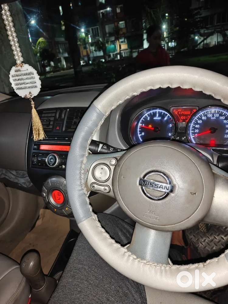 Nissan Sunny Top Model