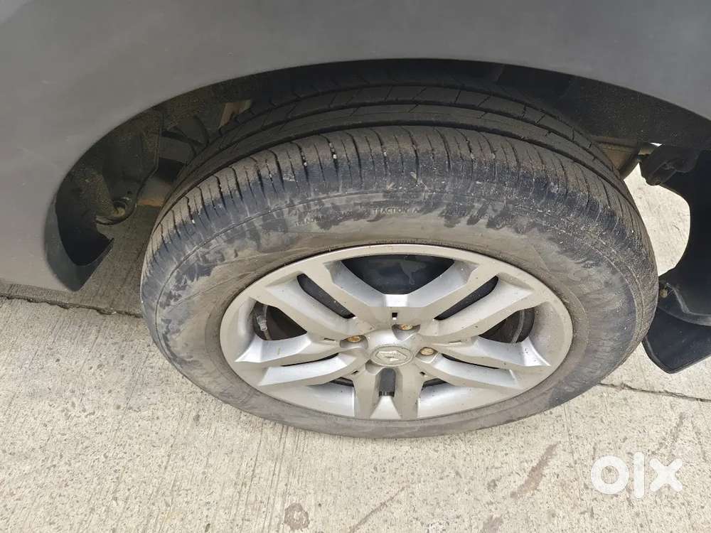 Renault Triber 2023 Petrol