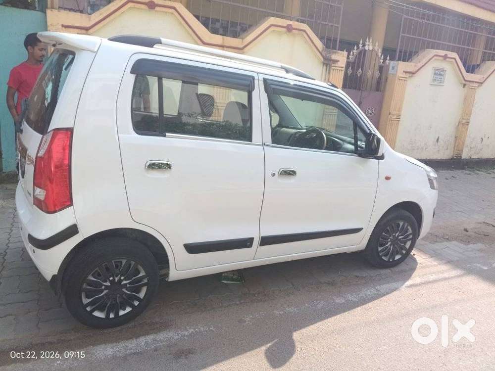 Maruti Suzuki Wagon R Vxi, 2017, Petrol