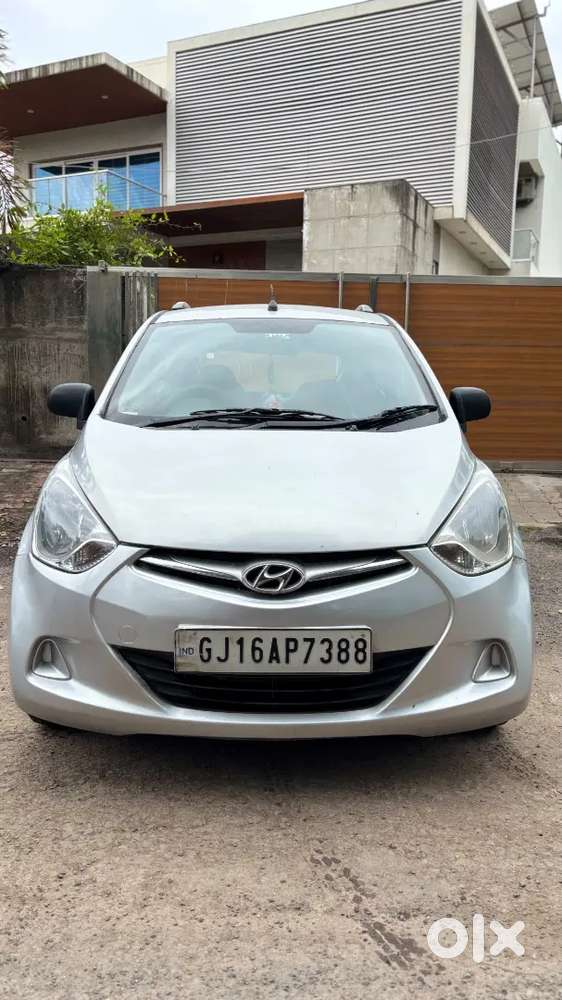 Hyundai Eon Magna 2011