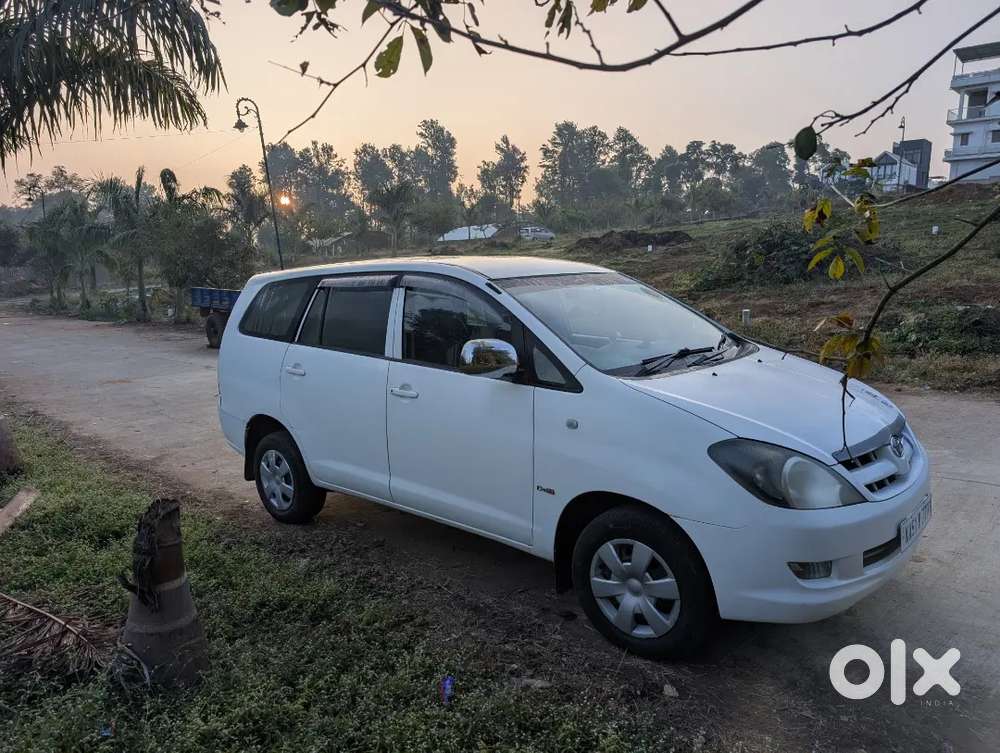 Innova 2006 Model