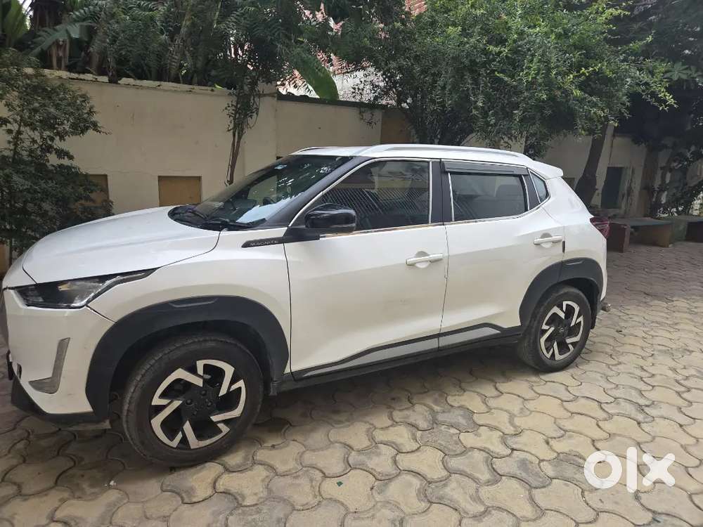 Nissan Magnite Petrol Manual 2023