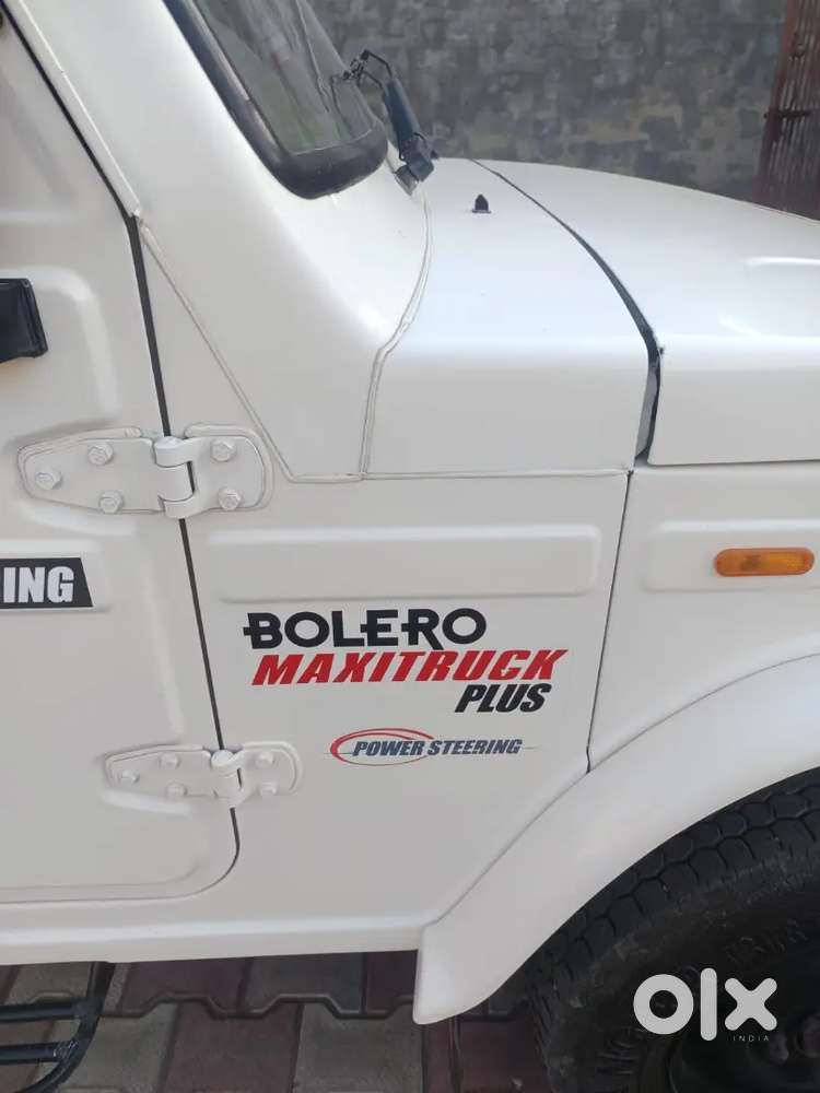 Mahindra Bolero Pik-up 2021 Diesel 75218 Km Driven