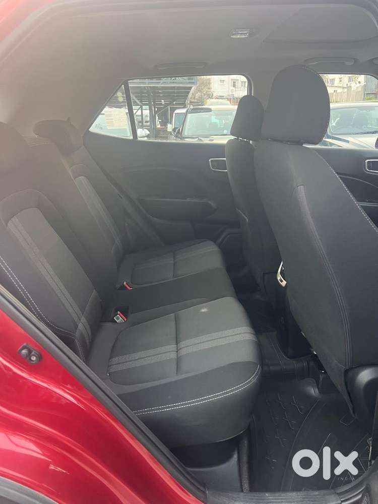 Hyundai Venue 1.0 Sx Turbo Imt, 2021, Petrol