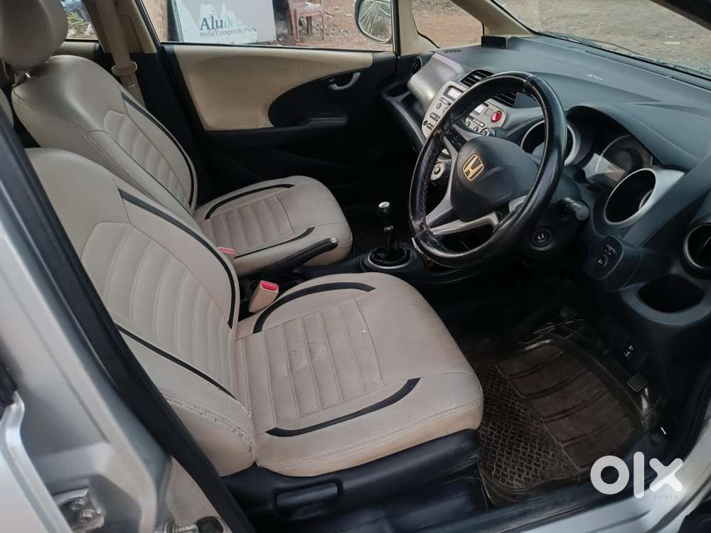 Honda Jazz V Mt Privilege, 2012, Petrol