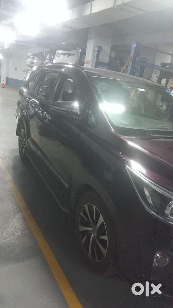 Toyota Innova Crysta 2021