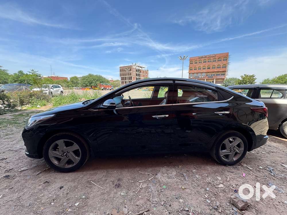 Hyundai Verna 2022 Petrol