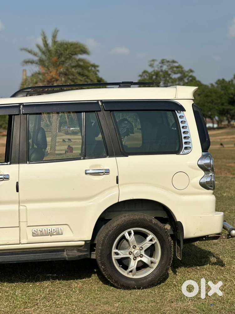Mahindra Scorpio S10, 2017, Diesel