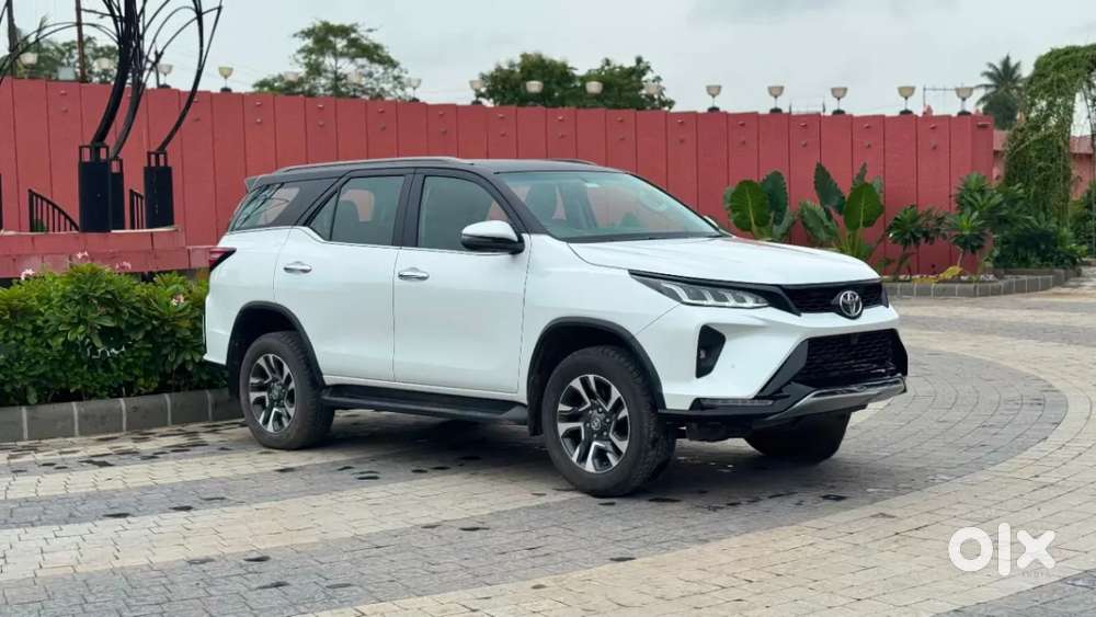 Toyota Fortuner Legender, 2024, Diesel