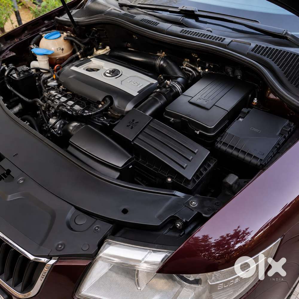 Skoda Superb 1.8 Elegance Tsi At, 2012, Petrol