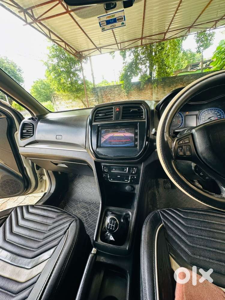 Maruti Suzuki Brezza 2019 Diesel Manual