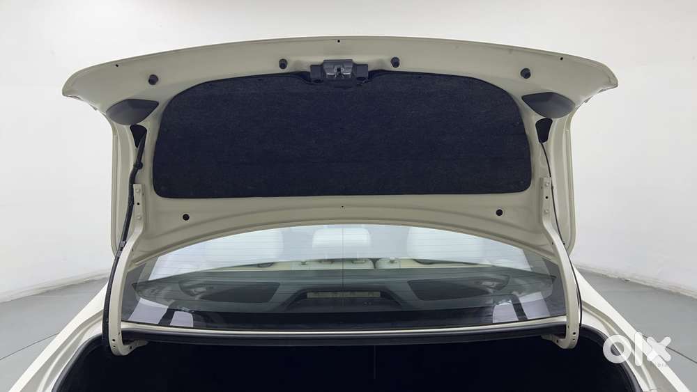 Toyota Corolla Altis 1.8 G, 2013, Petrol