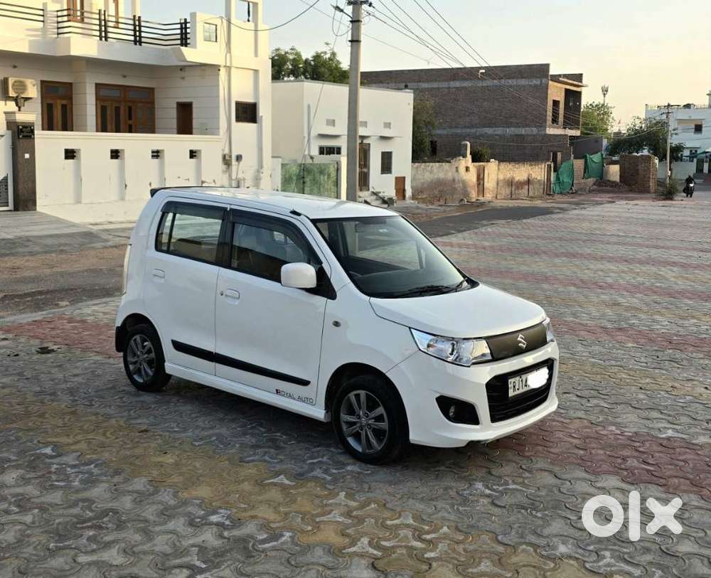 Maruti Suzuki Wagon R Stingray Vxi Optional, 2015, Petrol
