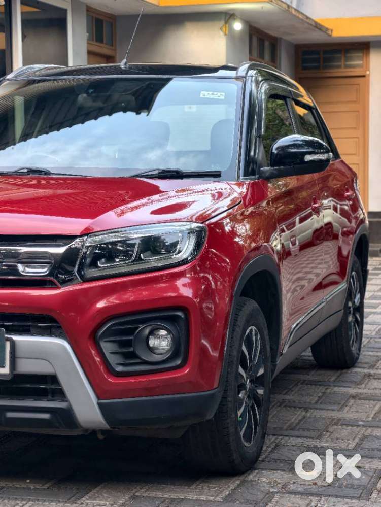 Maruti Suzuki Brezza 1.5 Zxi Smart Hybrid Dual Tone, 2021, Petrol