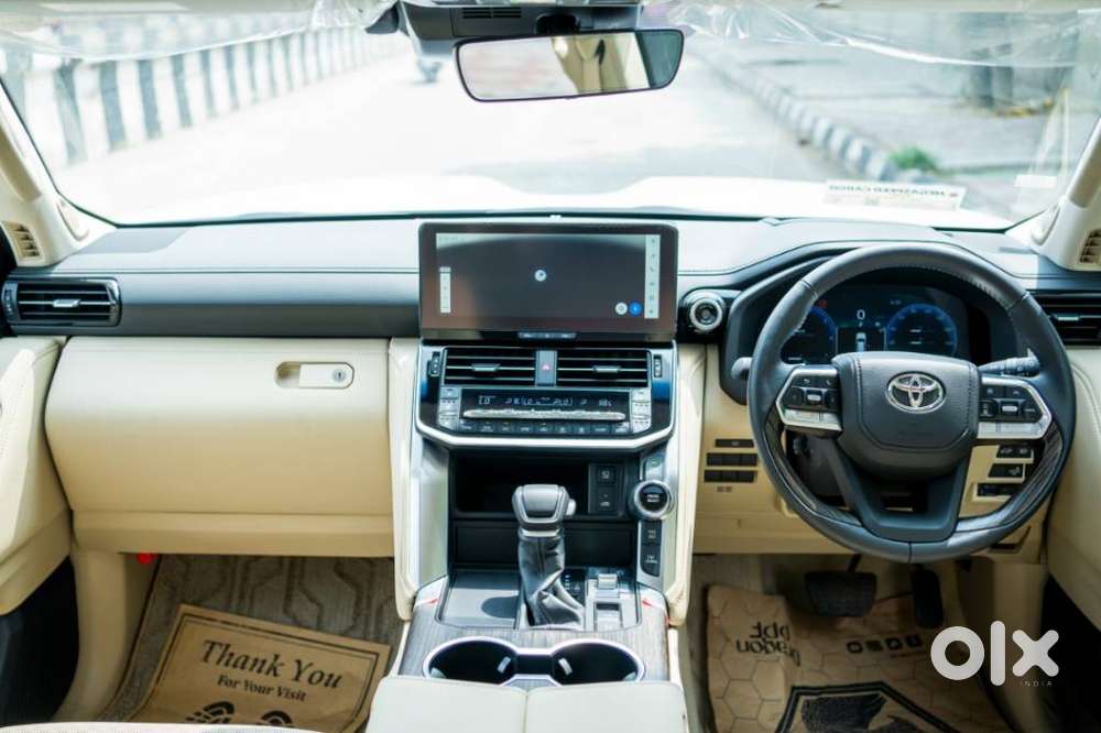 Toyota Land Cruiser Zx Petrol, 2026, Petrol